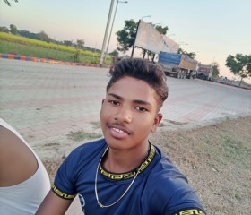 Maikal Muey, 19 лет, Agra