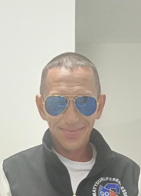 Дмитрий из Тары 44 года