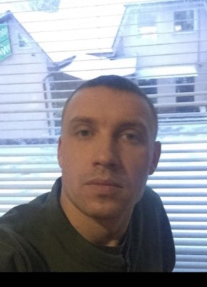 Vitaliy, 38, Belarus, Minsk