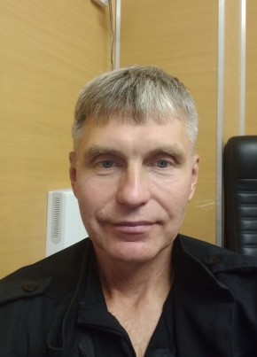 Andrew из Москвы 44 года