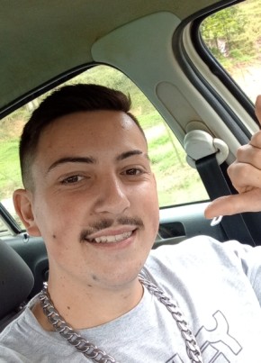 Gui из Blumenau 21 год