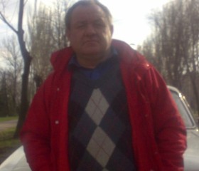 александр, 60 лет, Стаханов
