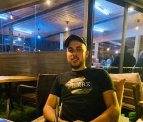 Wesam, 22, Nablus