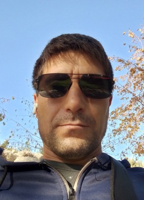 Александр из Алматы 38 лет