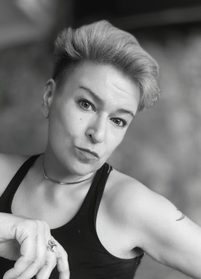 Ирина из Соснового Бора 42 года