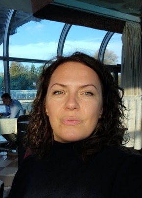 Ирина из Москвы 44 года