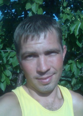 Jurij, 43, Россия, Павловская