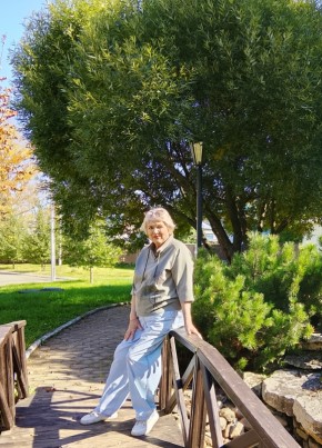 Елена из Москвы 62 года