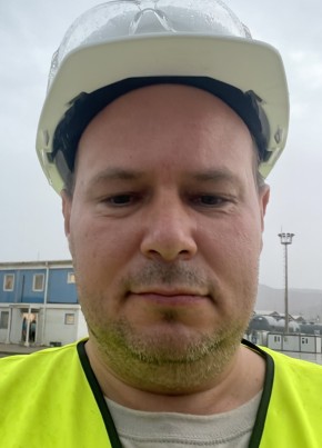 Антон из Екатеринбурга 52 года