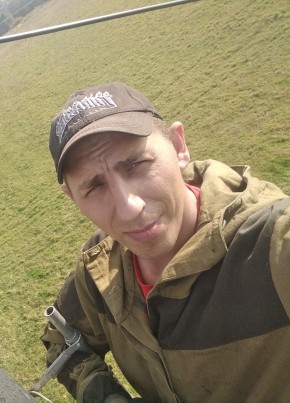 Вячеслав, 34, Россия, Бежецк