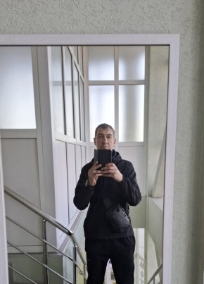Виктор