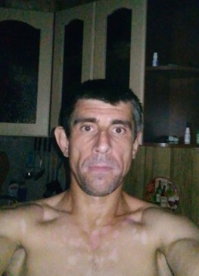Саша из Тамбова 42 года
