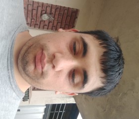 STEFANO, 21, La Plata