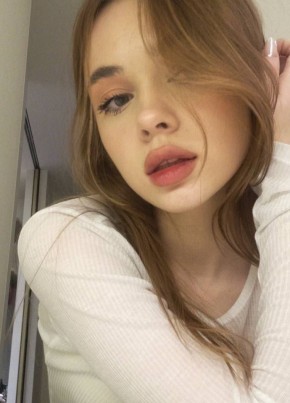 Карина, 22, Россия, Москва