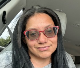 Cleopatra, 23, Dallas