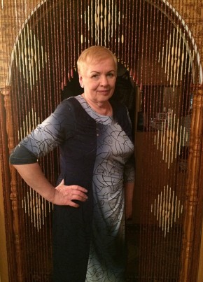 Нина, 77, Россия, Великий Новгород