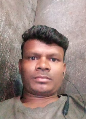 NANHAK KUMAR, 25, India, New Delhi