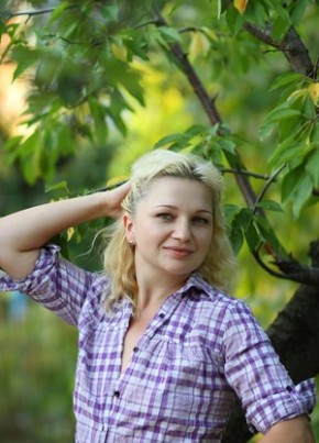 Ксения, 44, Україна, Харків