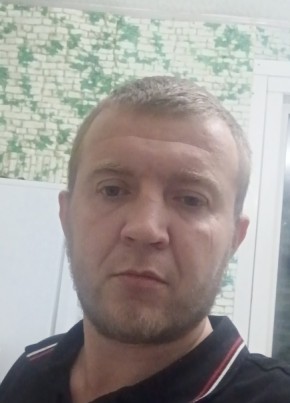 Костя Баша из Калининграда 37 лет