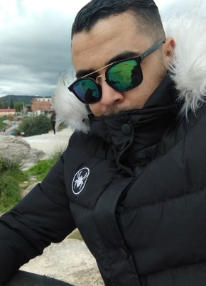 Amine, 26, Algeria, Berriane