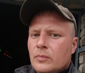 Vitaliy, 41, Luhansk
