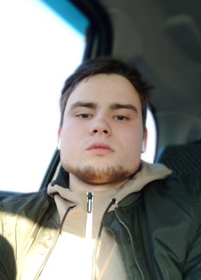 Илья, 22, Россия, Дятьково