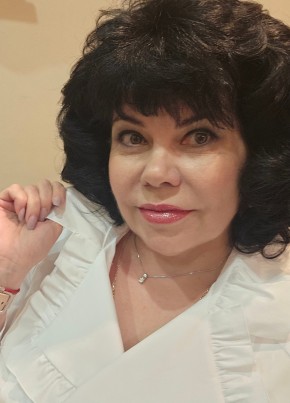 Инна из Оренбурга 52 года