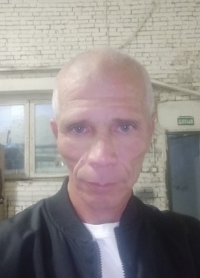 Рафаэль из Хабаровска 45 лет