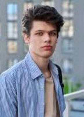 Sammy из Nairobi 18 лет