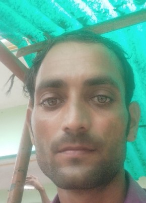 Sssddd, 27, India, Mau (State of Uttar Pradesh)