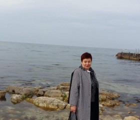 Nina, 69, Moscow