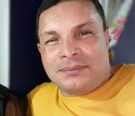 luis, 22, Belen de Umbria