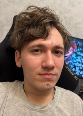 Сергей из Ижевска 24 года
