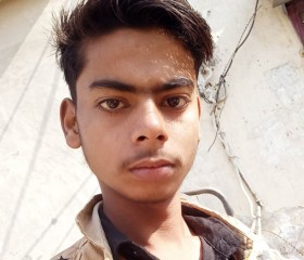 Sumit Rajput, 21 год, Aligarh