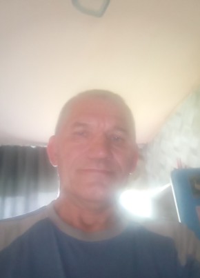 Евгений из Прокопьевска 54 года