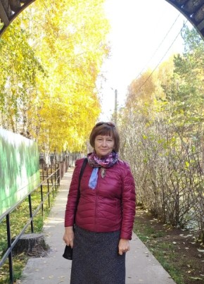 Галина, 66, Россия, Барнаул