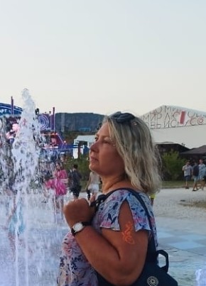 Neznakomka, 54, Russia, Feodosiya
