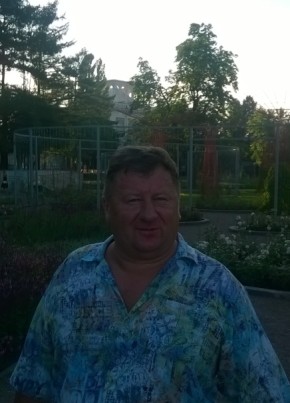 Гена, 56, Россия, Москва