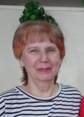 Татьяна, 71, Россия, Нижний Тагил