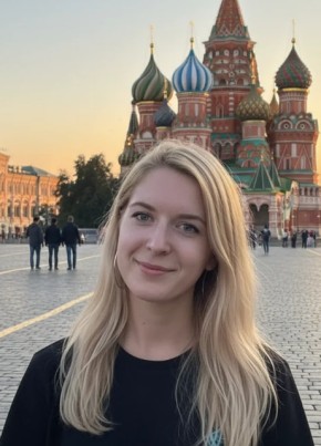 Аврил Лавин из Кизилюрта 39 лет
