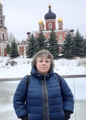 Ирина, 74, Россия, Санкт-Петербург