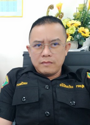 ชล, 46, ราชอาณาจักรไทย, กรุงเทพมหานคร