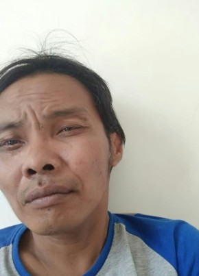 Ariyanto, 26, Indonesia, Kota Cirebon