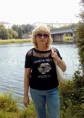 Галина, 59, Россия, Великие Луки