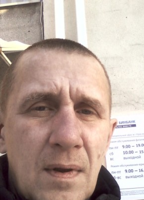 Александр, 54, Россия, Краснотурьинск
