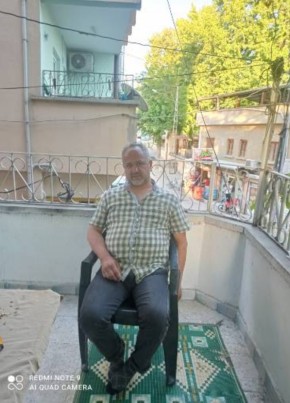 Turgutkaya, 48, Türkiye Cumhuriyeti, İstanbul