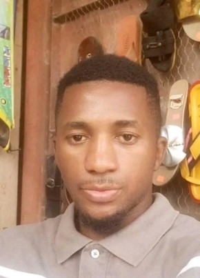 Armel, 29, Republic of Cameroon, Douala