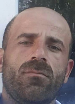 Aziz Güngör , 40, Türkiye Cumhuriyeti, Artvin