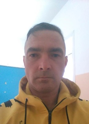 Максим из Коломны 46 лет