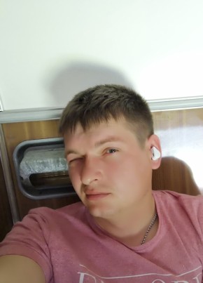 Вячеслав из Губкинския 36 лет